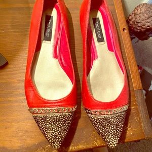 White House Black Market Fall Flats